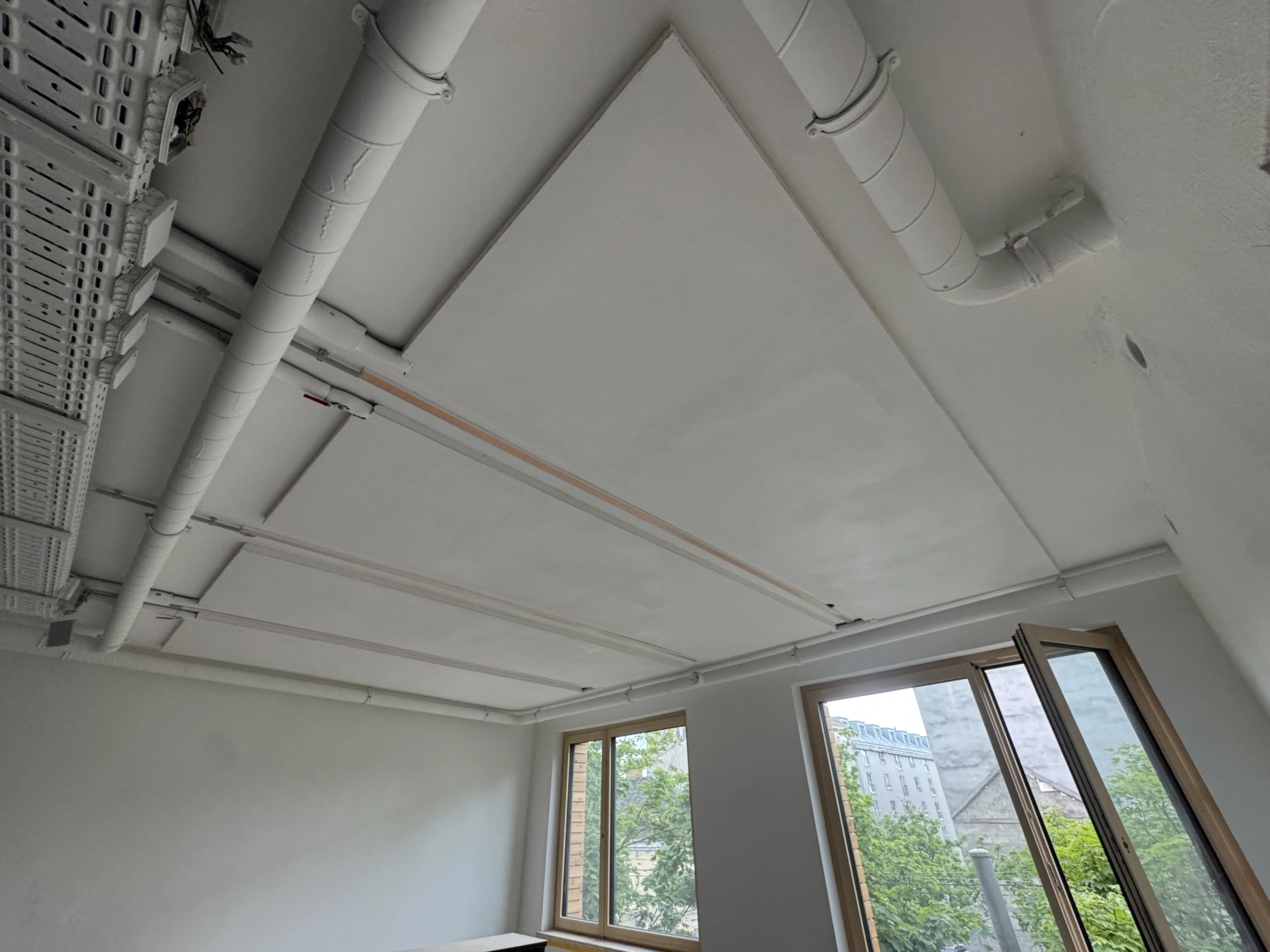 abaton direktpaneel weiß gespachtelt und gemalt